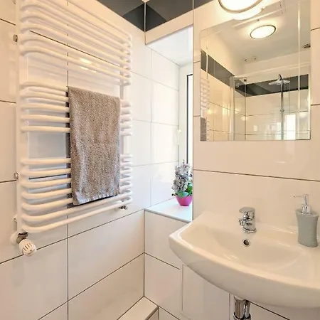 Grand Kaskada Apartment
